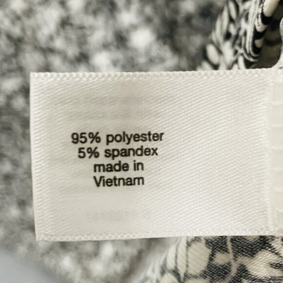 Lane Bryant Sleeveless Top Size 26 28 White Black Drapey Liquid Knit Blouse NWT - Picture 5 of 6